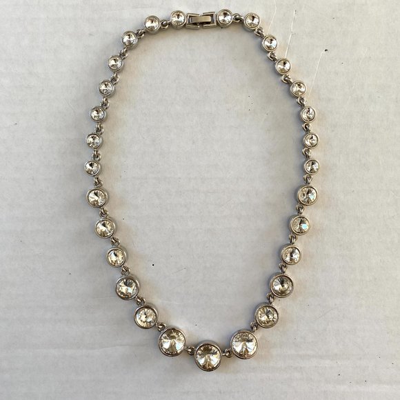 Vintage Silver Rhinestone Necklace - Picture 8 of 10